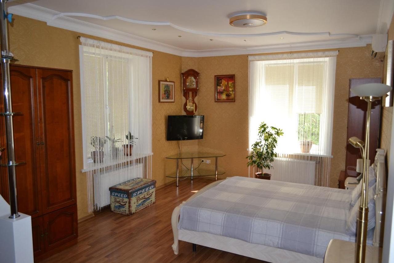 Executive Suite In The Centre Ternópil Exterior foto