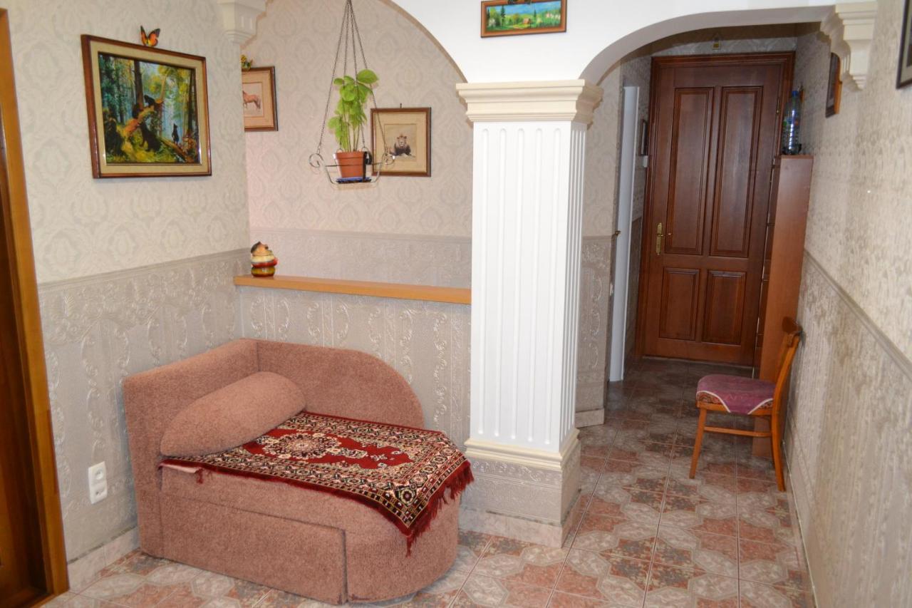 Executive Suite In The Centre Ternópil Exterior foto