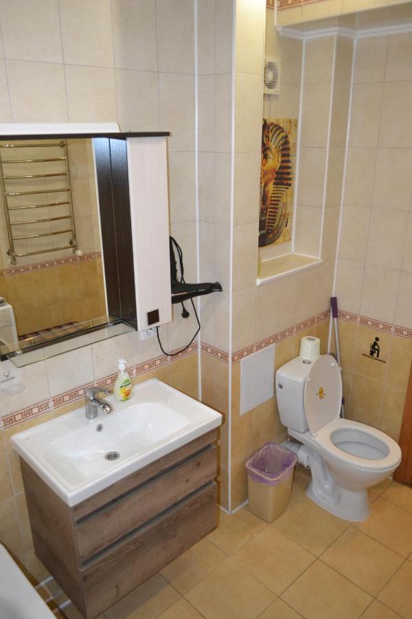 Executive Suite In The Centre Ternópil Exterior foto