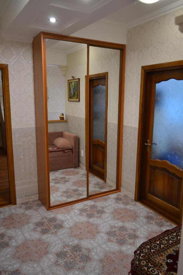 Executive Suite In The Centre Ternópil Exterior foto